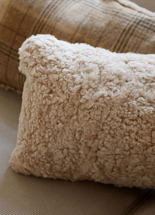 Lammeskindspude | Korthåret | Dobbeltsidet | 30x60 cm Koksgrå