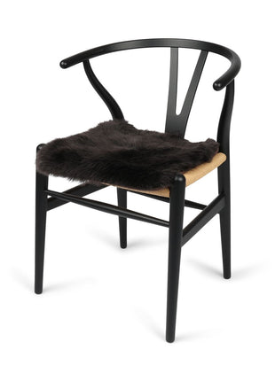 Sædehynde | Langhåret | New Zealand | Stofbagside | 40x40 cm Chokolade