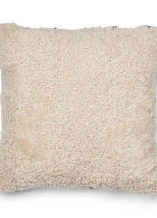 Lammeskindspude | PATTERN | Korthåret | Dobbeltsidet | 60x60 cm Lysebrun / Beige 
