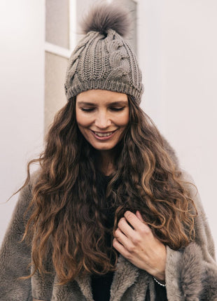 Stine Hue Lysebrun / Lysebrun