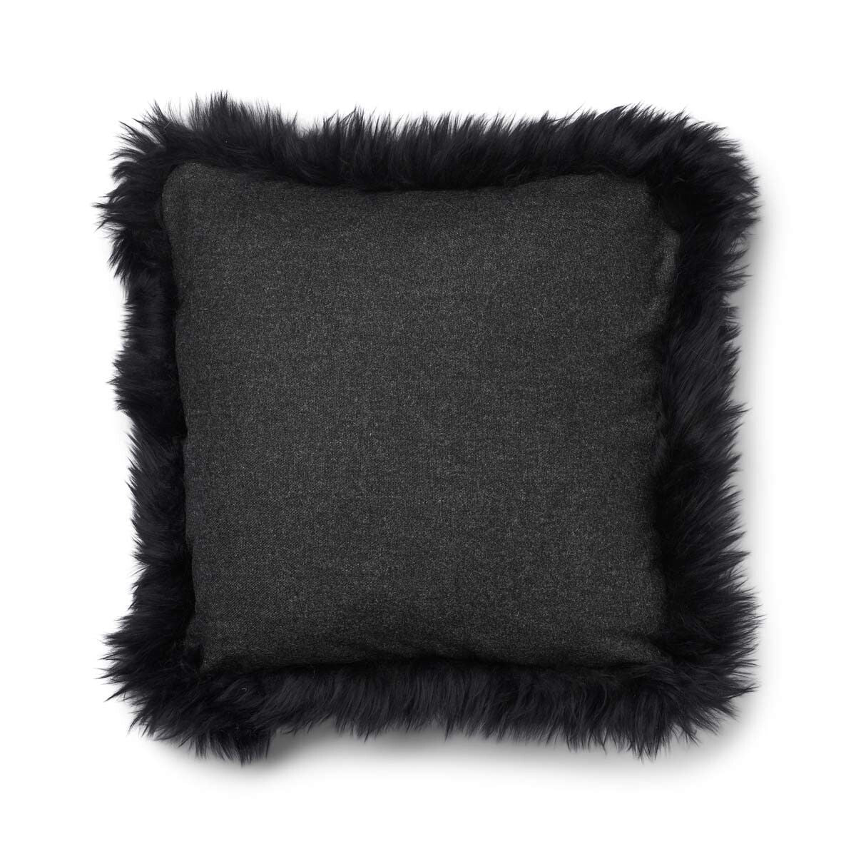 Classic Collection | Uldpude | Langhåret | Dobbeltsidet | 52x52 cm | 34x52 cm Koksgrå/Sort