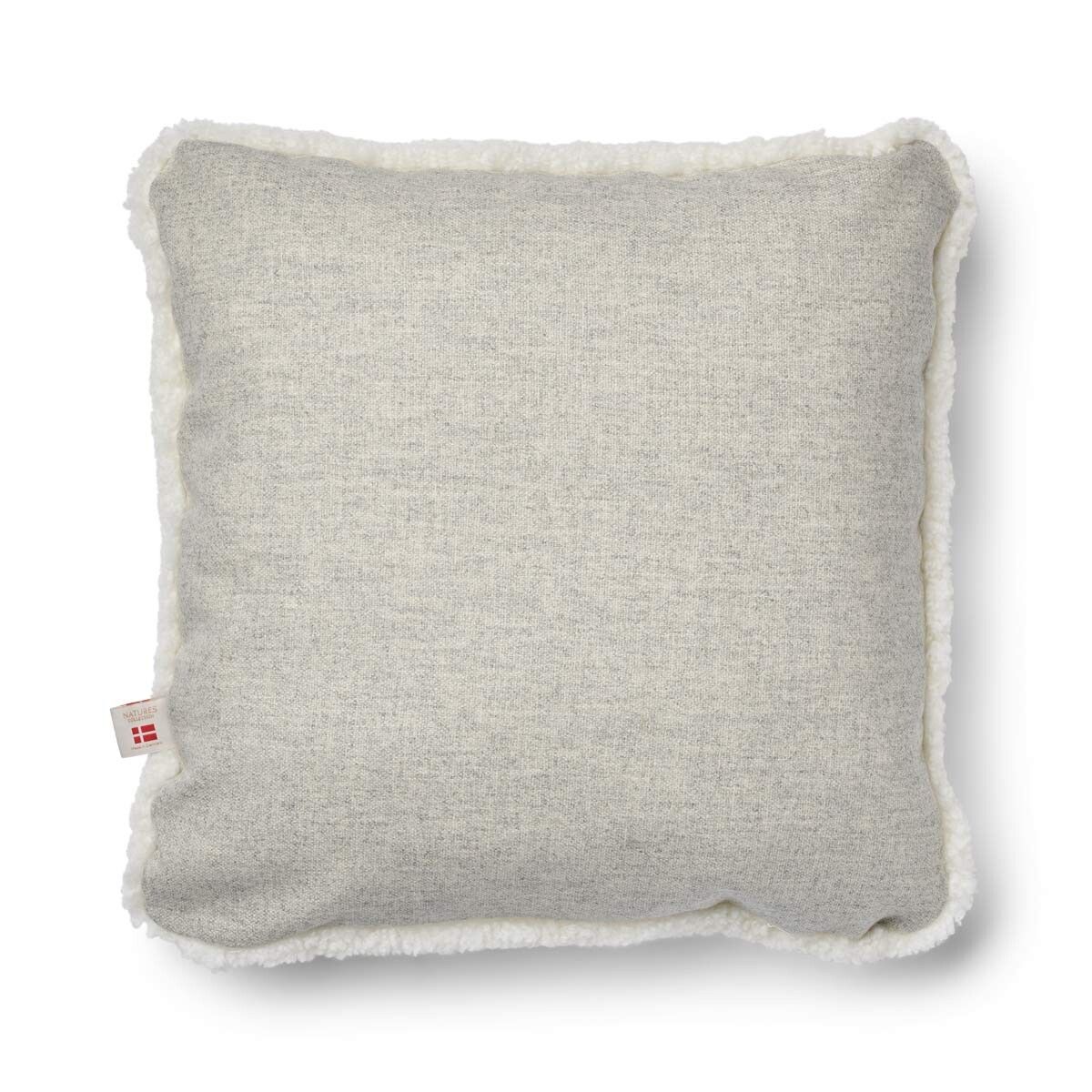 Classic Collection | Uldpude | Korthåret | 52x52 cm | 34x52 cm Sølv/Hvid