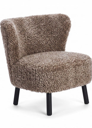 Emil Lounge Chair | Korthåret Cappuccino