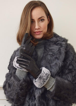 Kassandra Handsker | Lammeskind | Kaninpels Sort / Hvid