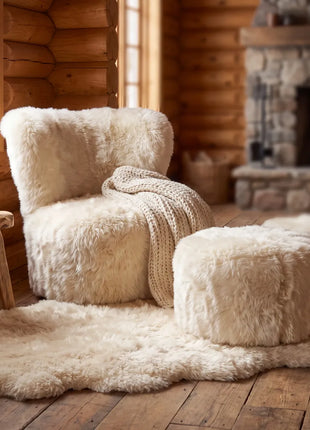 Skandi Footrest | Langhåret Lammeskind | New Zealand Beige