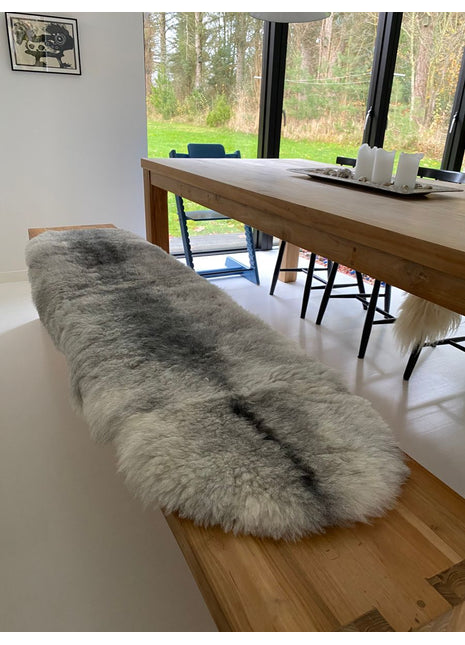 Lammeskind | Korthåret | Island | 180x60 cm  Naturgrå