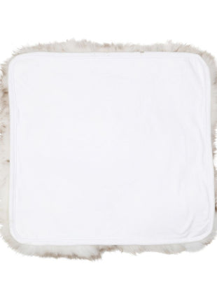 Sædehynde | Langhåret | New Zealand | Stofbagside | 40x40 cm Spottet