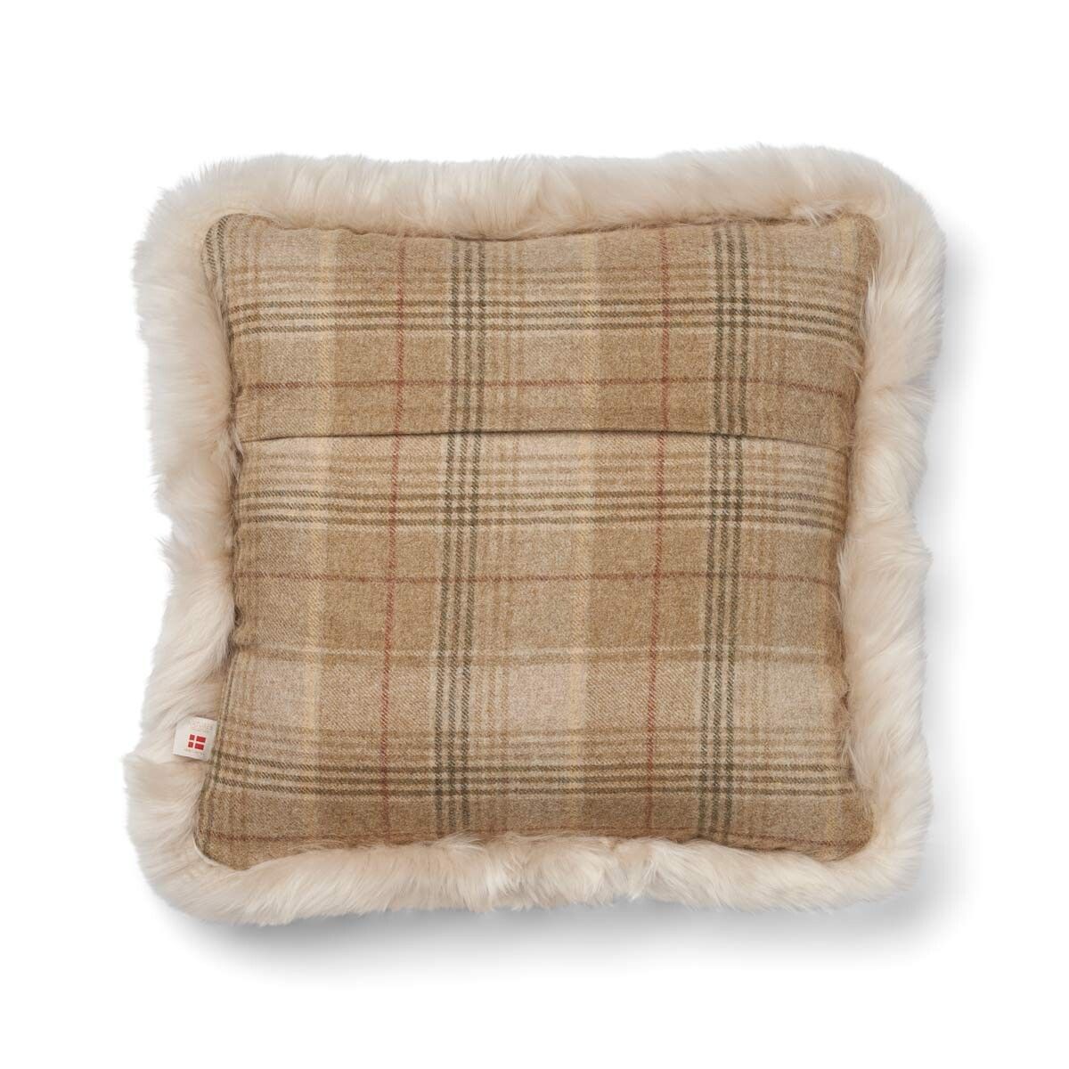 Checked Collection | Uldpude | Langhåret | Dobbeltsidet | 52x52 cm | 34x52 cm Sand-beige/Beige