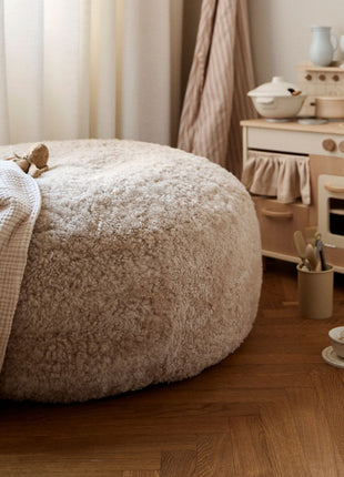 Sækkestol | Lammeskind | Korthåret | D75xH28 cm Koksgrå