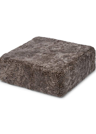Puf | Lammeskind | Korthåret | 42x42x13 cm Lysebrun