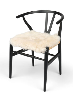 Sædehynde | Langhåret | New Zealand | Stofbagside | 40x40 cm Beige