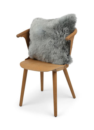 Lammeskindspude | Langhåret | New Zealand |  50x50 cm Lysegrå