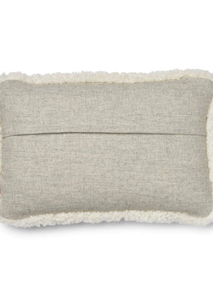 Lammeskindspude | Korthåret | 34x52 cm Sølv / Hvid