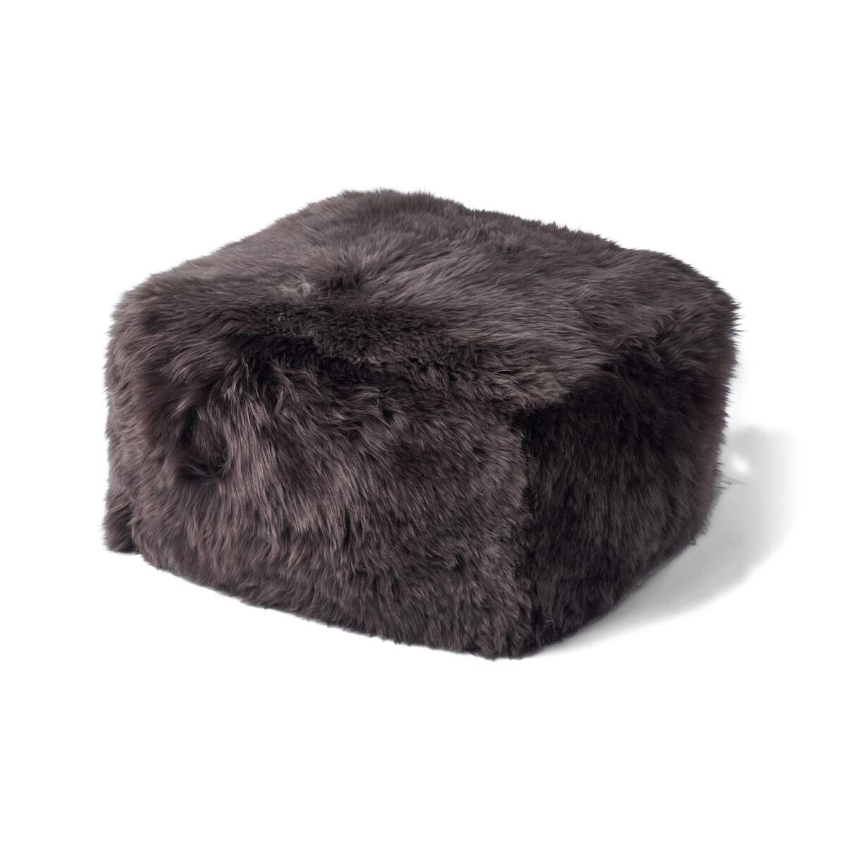 Firkantet puf | Langhåret | New Zealand | Læderbagside Valnød