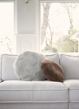 Lammeskindspude | Velvet | Moccasin | Ø45 cm | Ø62 cm Grå Sand