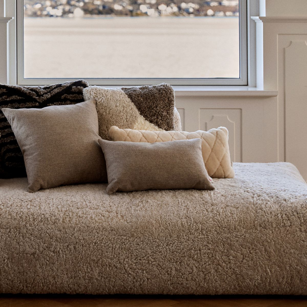 Classic Collection | Uldpude | Dobbeltsidet | 52x52 cm | 34x52 cm  Beige