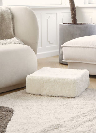 Puf | Lammeskind | Korthåret | 42x42x13 cm Koksgrå