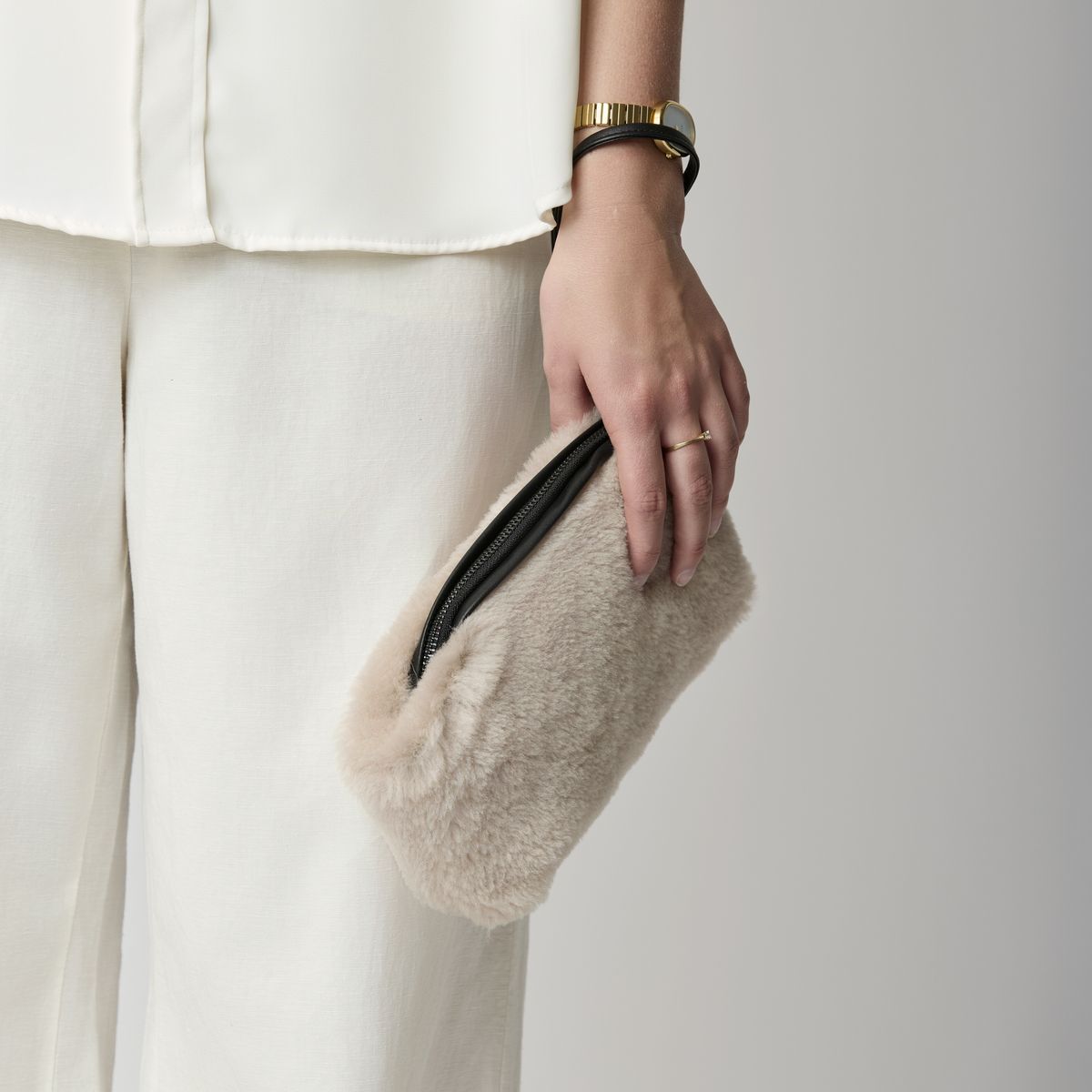 Nelly Taske Beige