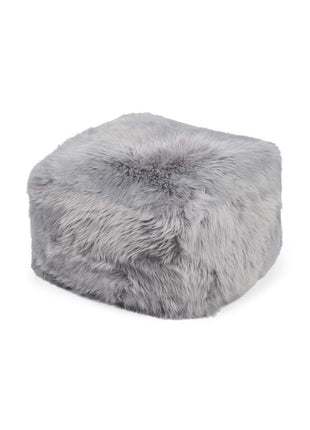 Puf | Lammeskind | Premium | Langhåret | 50x50x32 cm Lysegrå