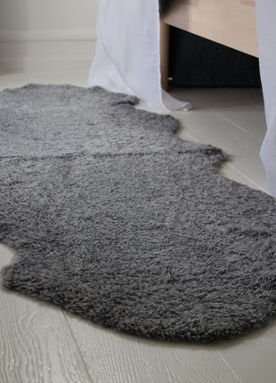 Dobbelt lammeskind premium | Korthåret | New Zealand | 180x60 cm Koksgrå