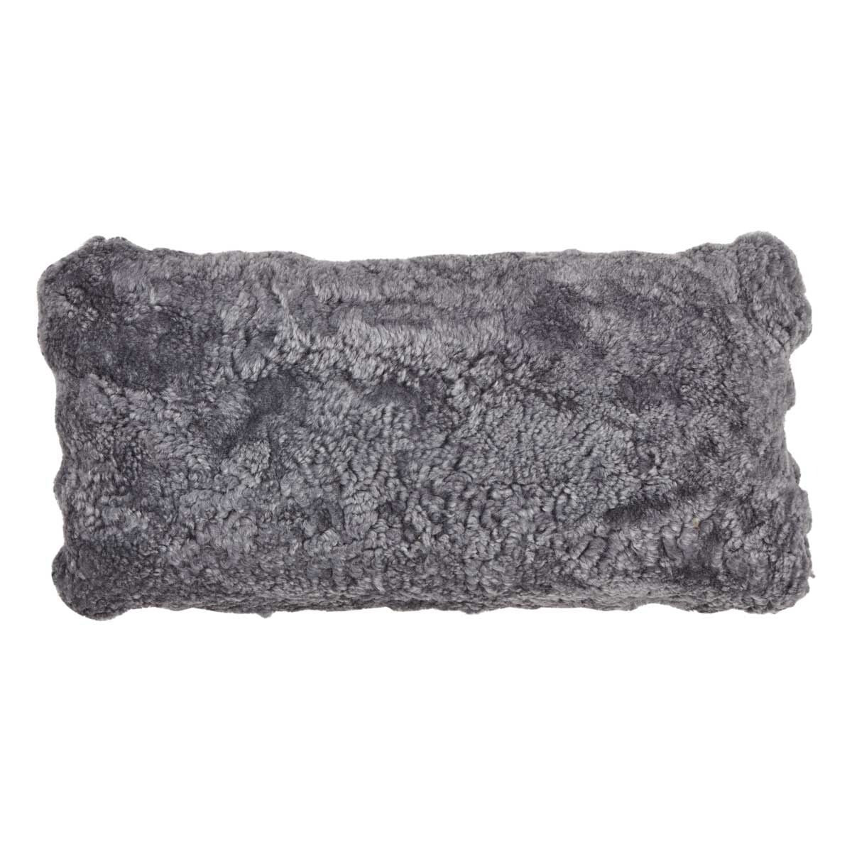 Lammeskindspude | Korthåret | New Zealand | Dobbeltsidet | 30x60 cm Lysegrå