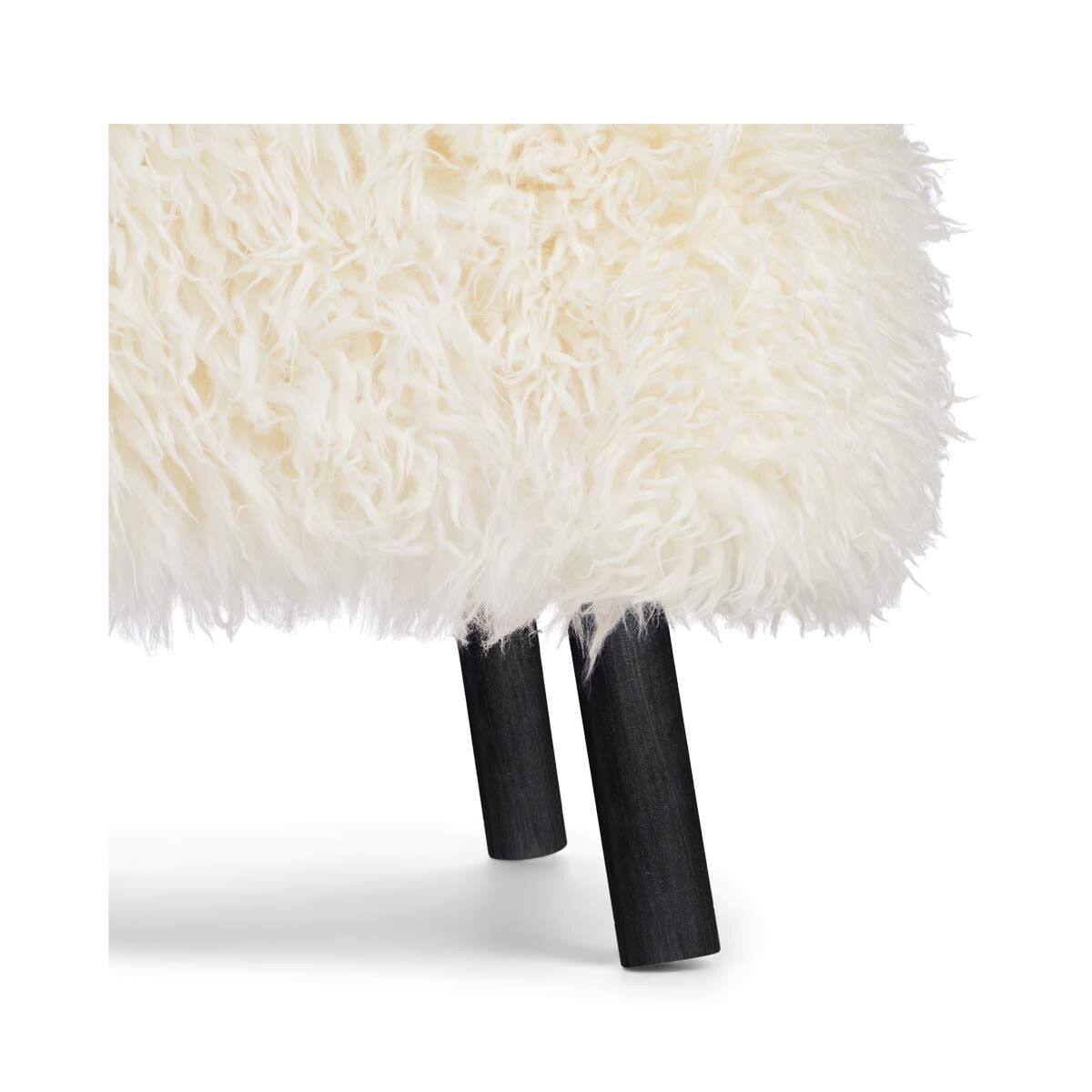 Emil Lounge Chair | Langhåret Snehvid