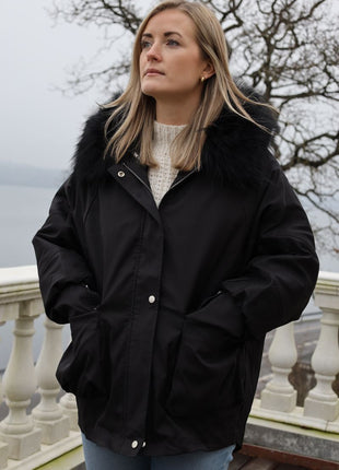 Augusta Jakke Sort / Sort