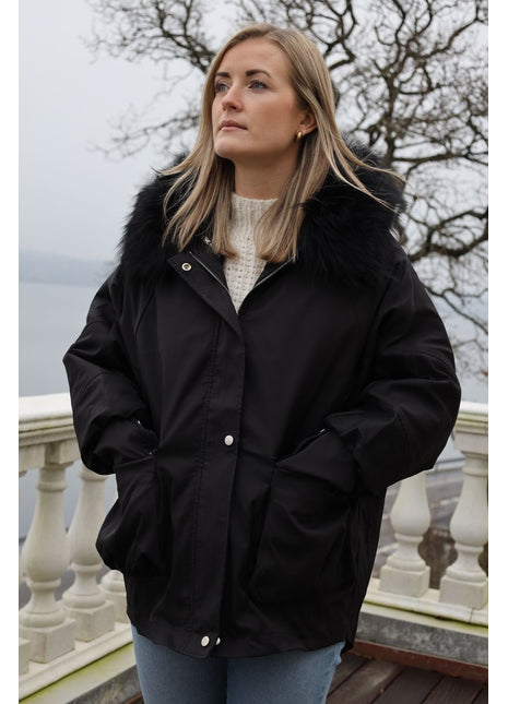 Augusta Jakke Sort/Sort
