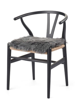 Sædehynde | Lammeskind | Langhåret | 37x37 cm Mørkegrå