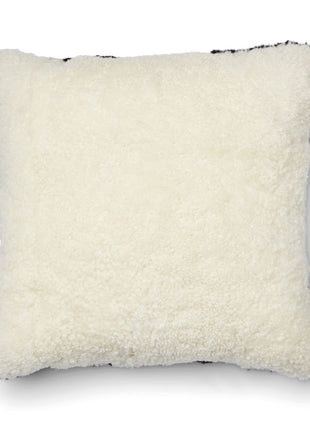 Lammeskindspude | PATTERN | Korthåret | Dobbeltsidet | 60x60 cm Sort / Hvid