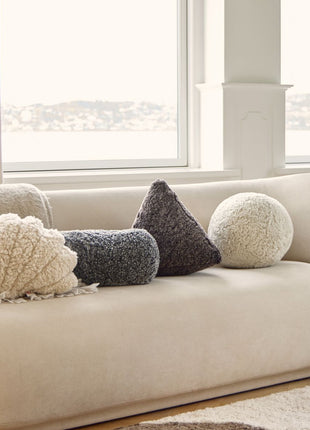 Lammeskindspude | Hematite | Korthåret | 35x35x35 cm Koksgrå