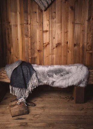 Lammeskind | Langhåret | New Zealand | 100x60 cm Lysegrå