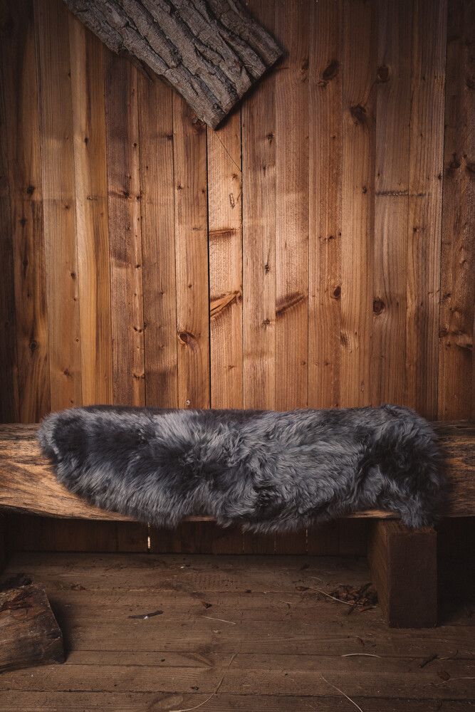 Lammeskind | Langhåret | New Zealand | 100x60 cm Stålgrå