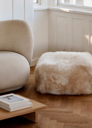 Puf | Lammeskind | Premium | Langhåret | 50x50x32 cm Sort