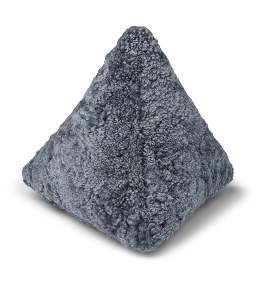Hematite pude | Korthåret | New Zealand | 35x35x35 cm Lysegrå
