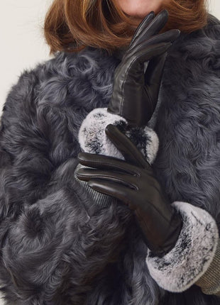 Kassandra Handsker | Lammeskind | Kaninpels Sort / Hvid