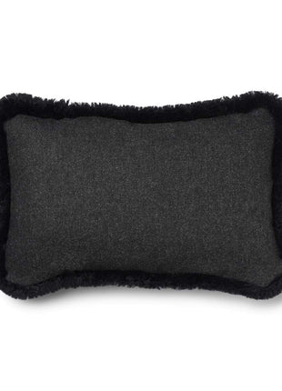 Lammeskindspude | Korthåret | 34x52 cm Koksgrå / Sort