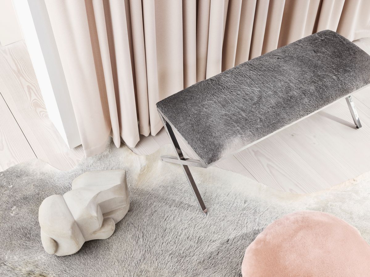 Bænk | Koskind | 110x45x45 cm Naturgrå