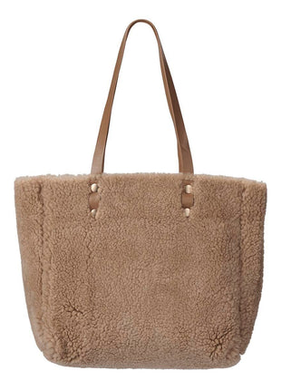 Aya Taske | Lammeskind