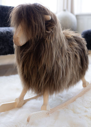 Rokkefår | Langhåret | L85xB25xH60 cm | Stor Natursort