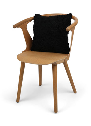 Lammeskindspude | Korthåret | New Zealand | 40x40 cm Sort