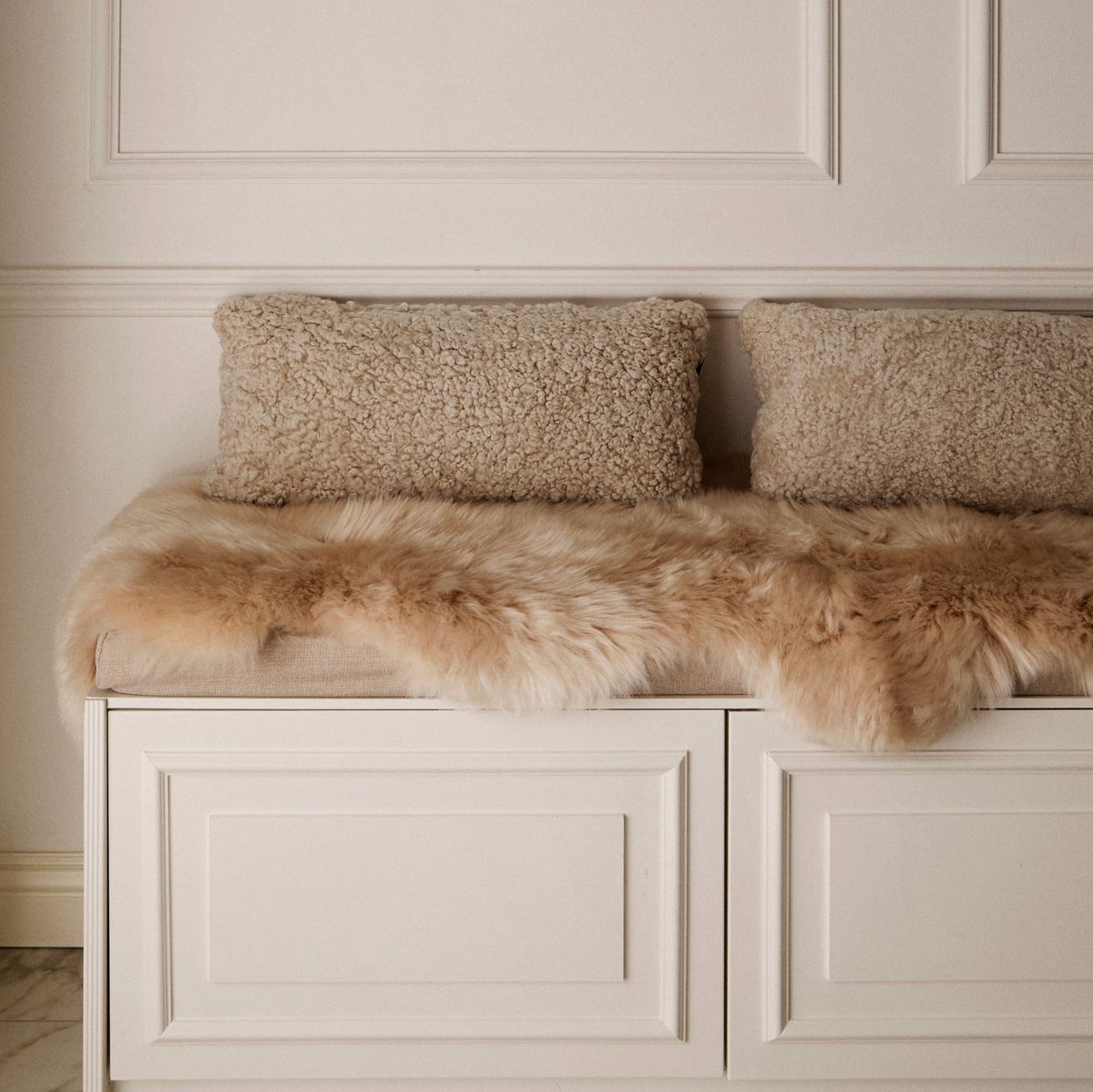 Lammeskind | Langhåret | New Zealand | 180x60 cm Aubergine